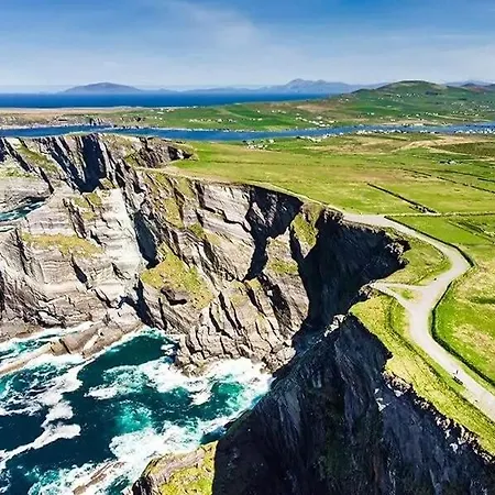 Skellig View Kerry Cliffs View Balcony 아파트 *
